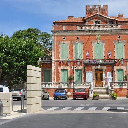 City House Appartements Entraigues-sur-la-Sorgue ภายนอก รูปภาพ