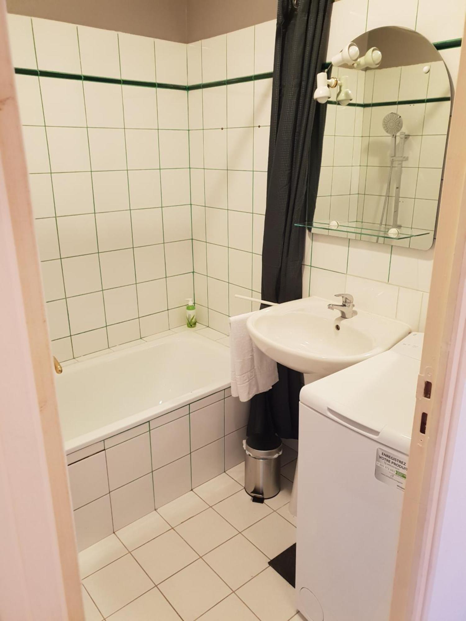 City House Appartements Entraigues-sur-la-Sorgue ภายนอก รูปภาพ